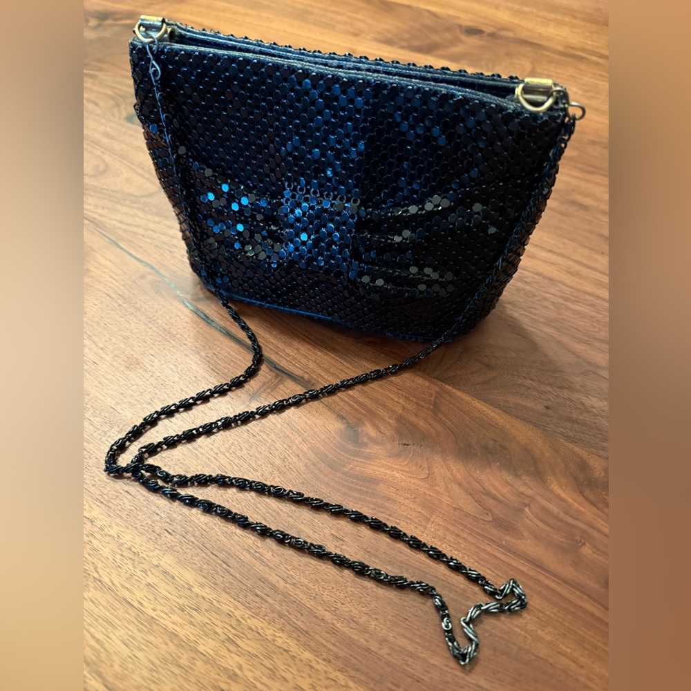 Vintage Black Metal Mesh Evening/Shoulder Purse With Front Bow And Chain Strap